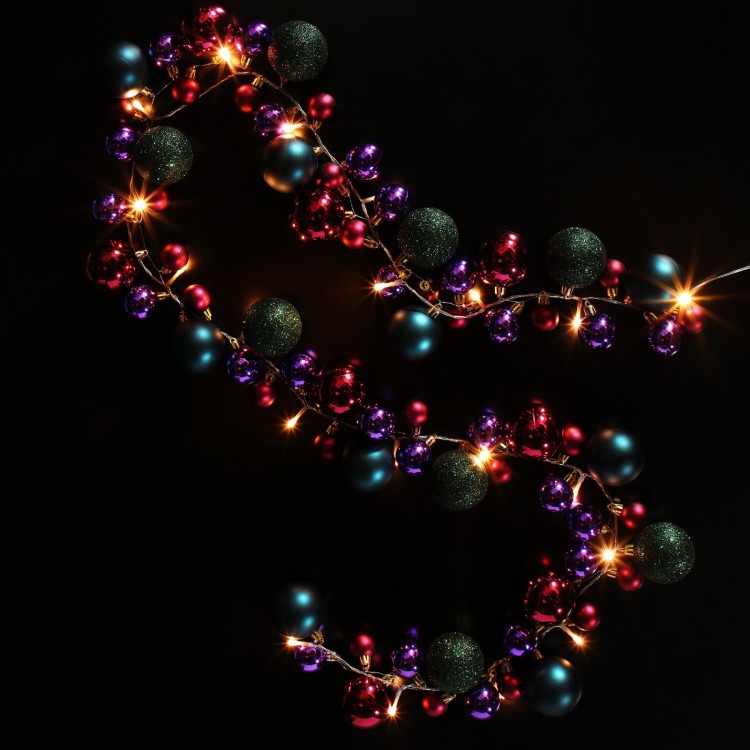 5723004 MULTI BAUBLE CLUSTER GARLAND