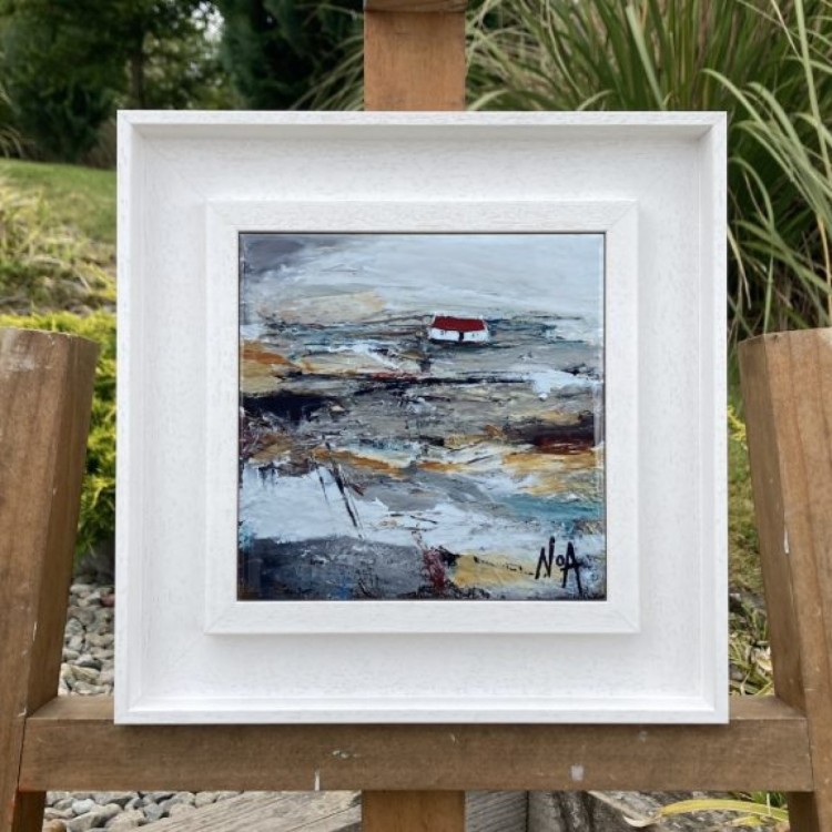 RED ROOF WHITE FRAME