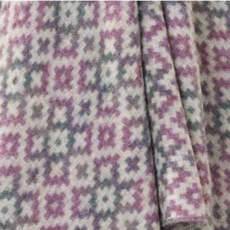 T0924/AE17 DARTMOUTH/HEATHER THROW
