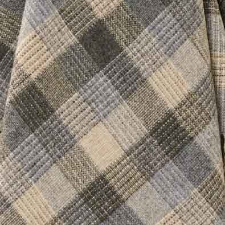 T1037/F05 PATCHWORK/NATURAL THROW
